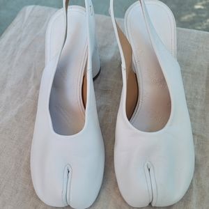 Maison Margiela Size 6M, Cream braided ankle strap heels